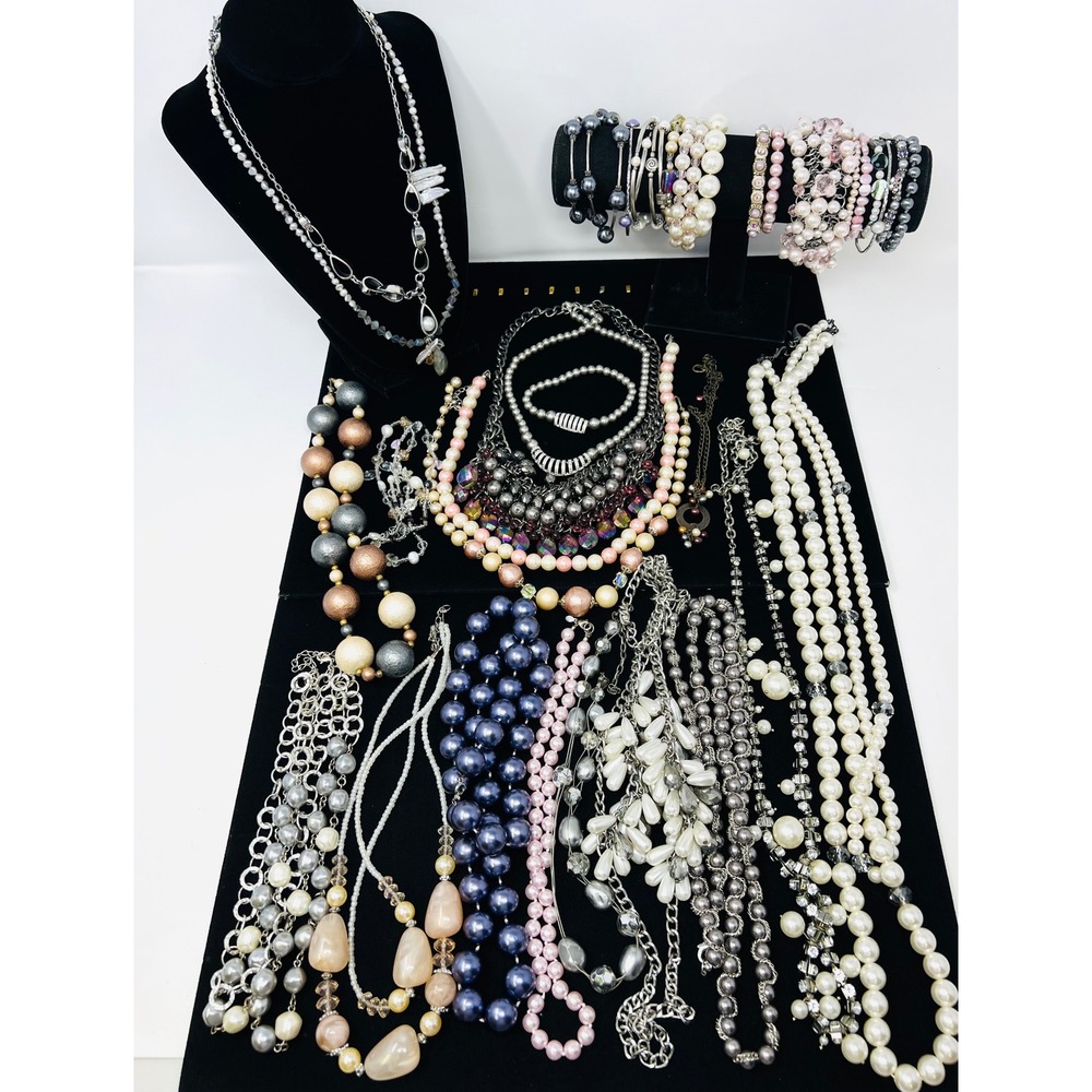 Vintage to Modern Pearl Necklace & Bracelet Gold & Silver Tone Beaded Lot of 30 - Picture 4 of 16